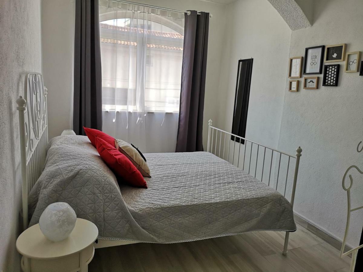 Apartments And Rooms Villa Dona Makarska Exterior foto